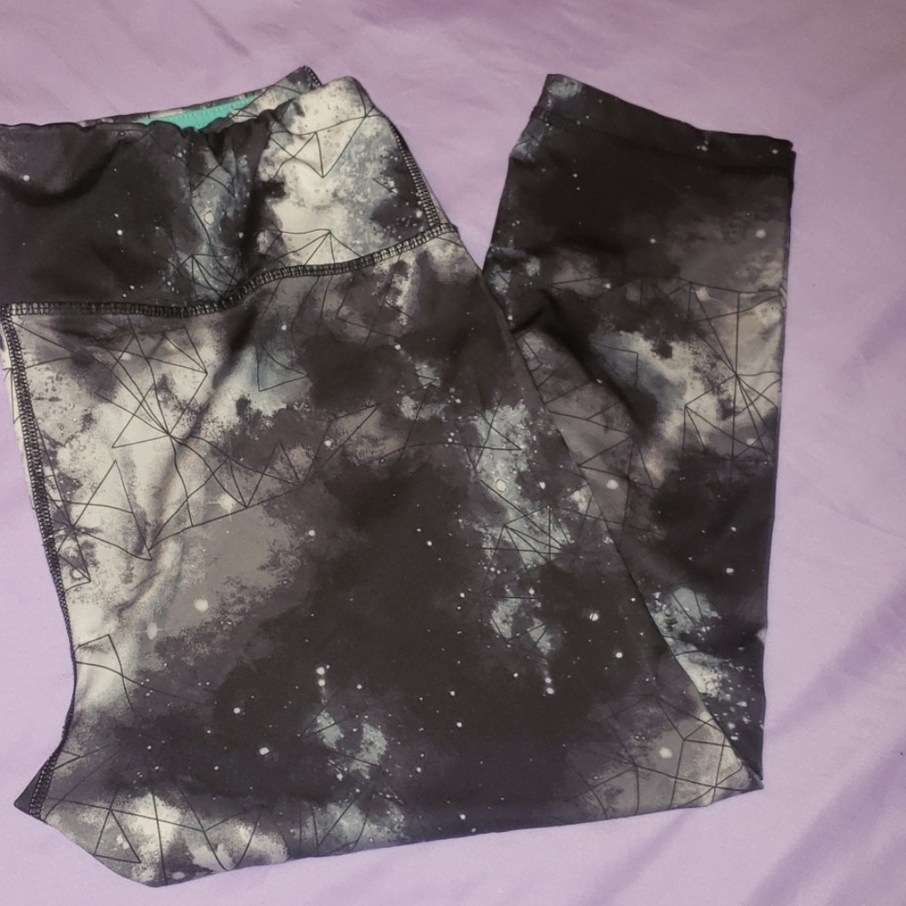 Workout capris